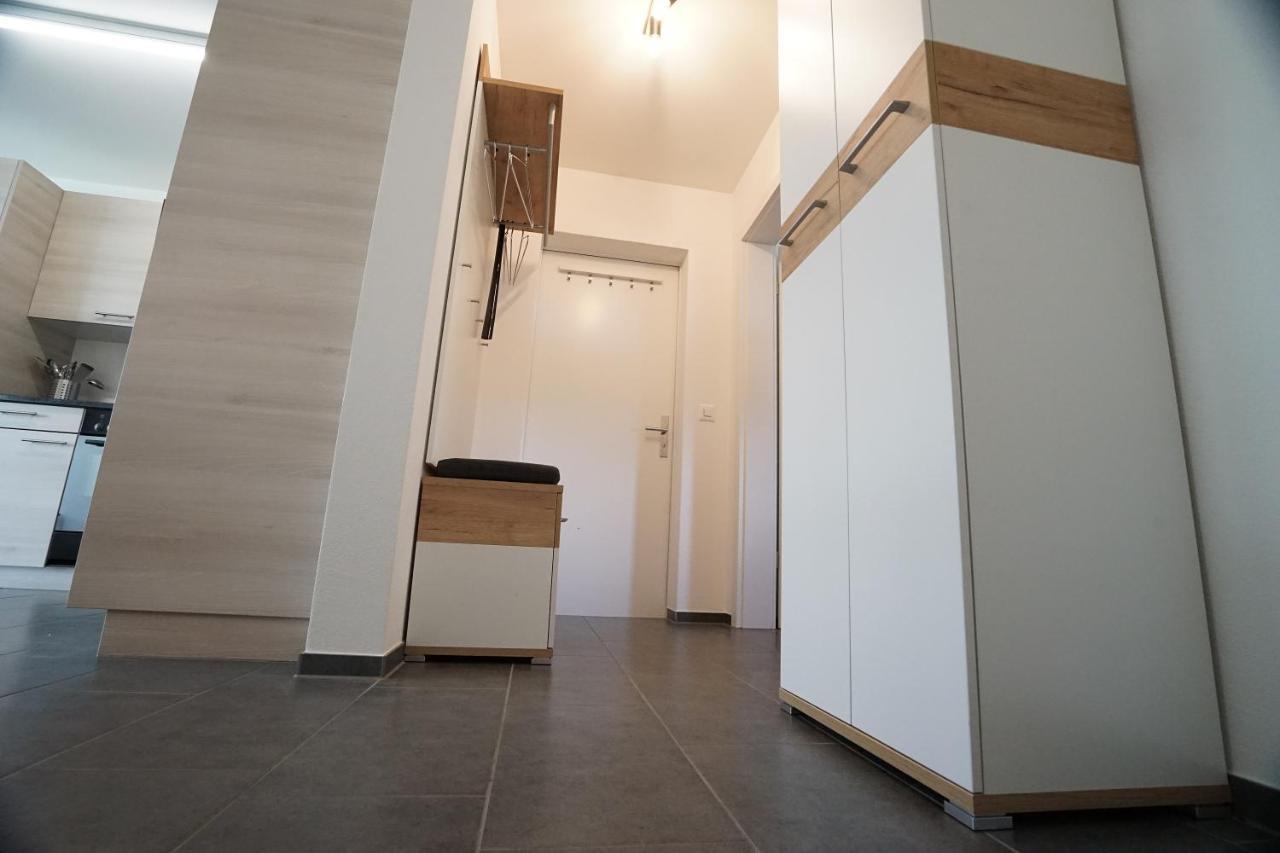 Clasgieri - 3-Zimmer-Ferienwohnung Fuer 4 - 6 Personen, 65M2 Falera Kültér fotó